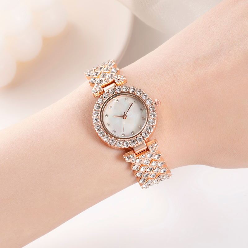 Fashion Simple Women's Quartz Watch Diamond Alloy