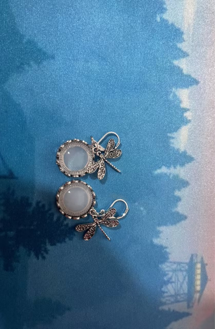 Fashion Jewelry Women's Earrings Hanging Vintage Dragonfly Pendant Earring Boho Chakra Blue Moonstone Drop Earrings For Women Wedding Charm Ethnic Jewellery